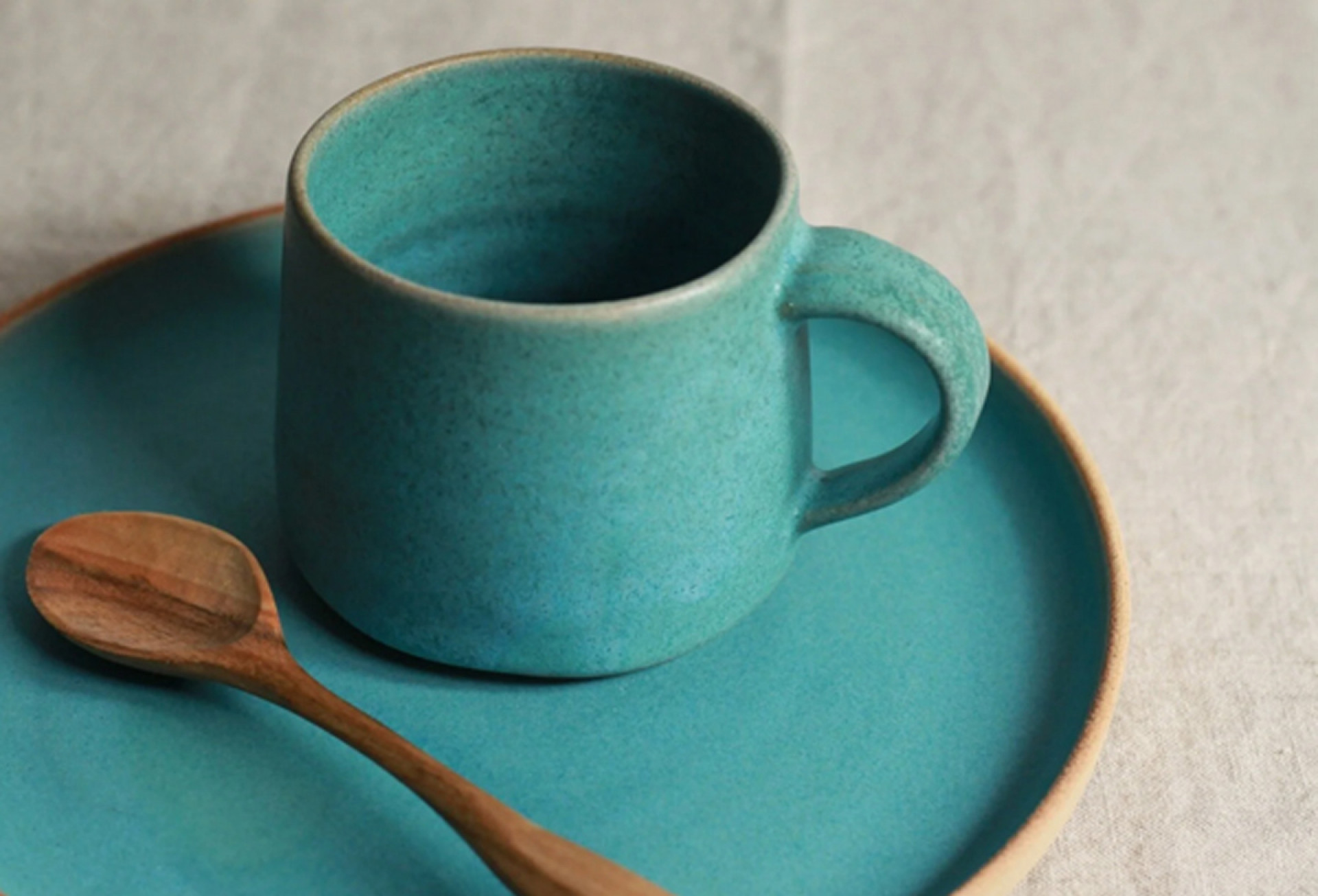 In at No.4 – So beautiful from our friends 2 Hungry Bakers